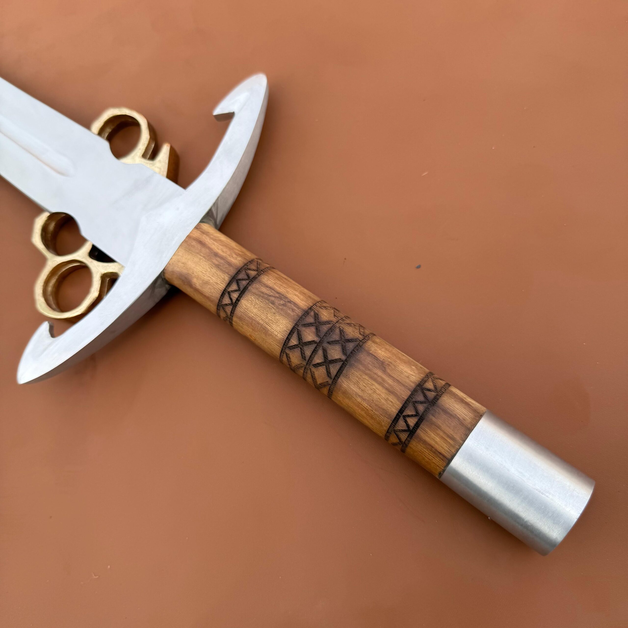 Hand-Forged Carbon Steel Sword | 36" Full Tang Rosewood Handle Blade - Image 5