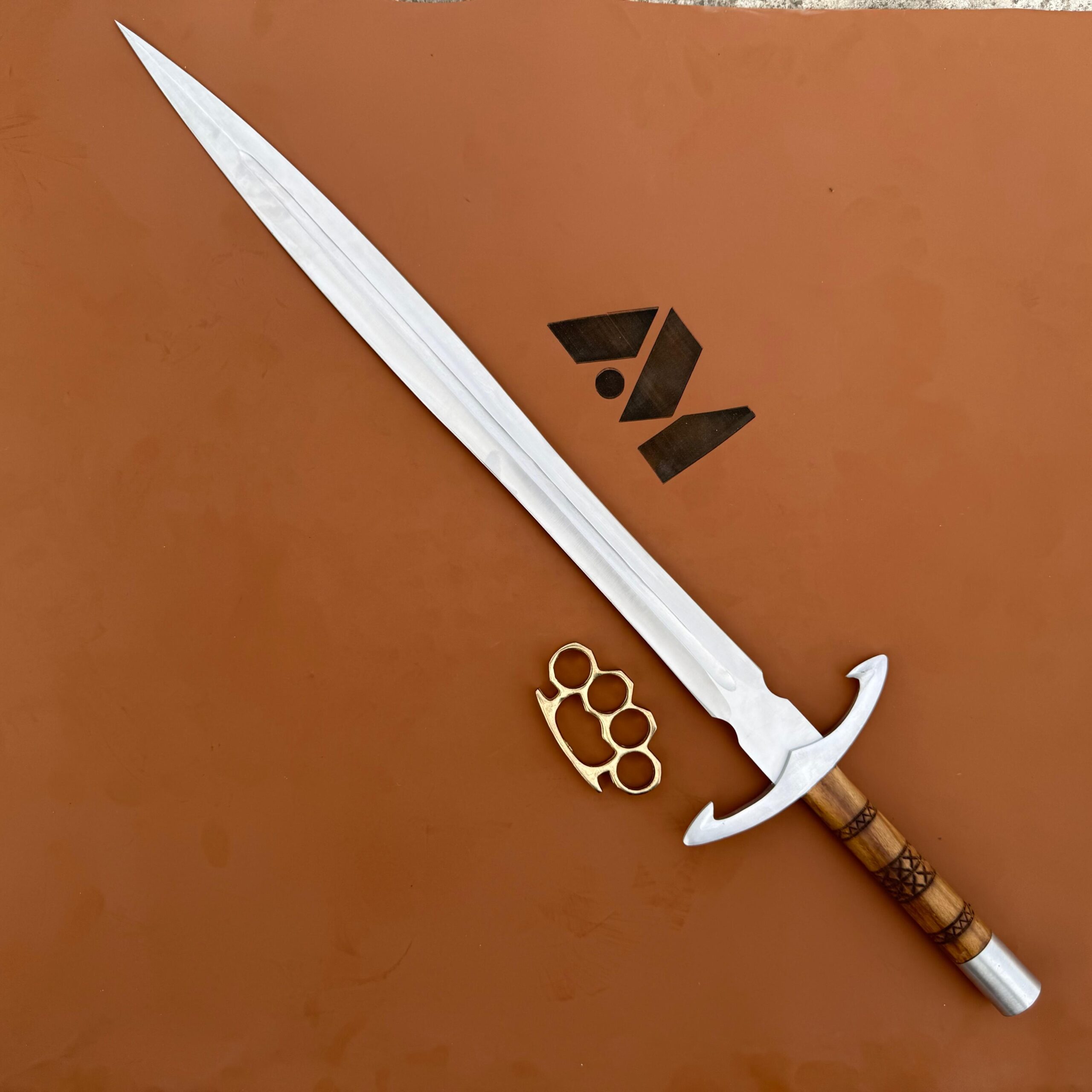 Hand-Forged Carbon Steel Sword | 36" Full Tang Rosewood Handle Blade - Image 2