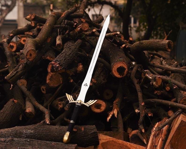 Hand-Forged High-Carbon Steel Fantasy Sword: Legend of Zelda Cosplay Display - Image 3