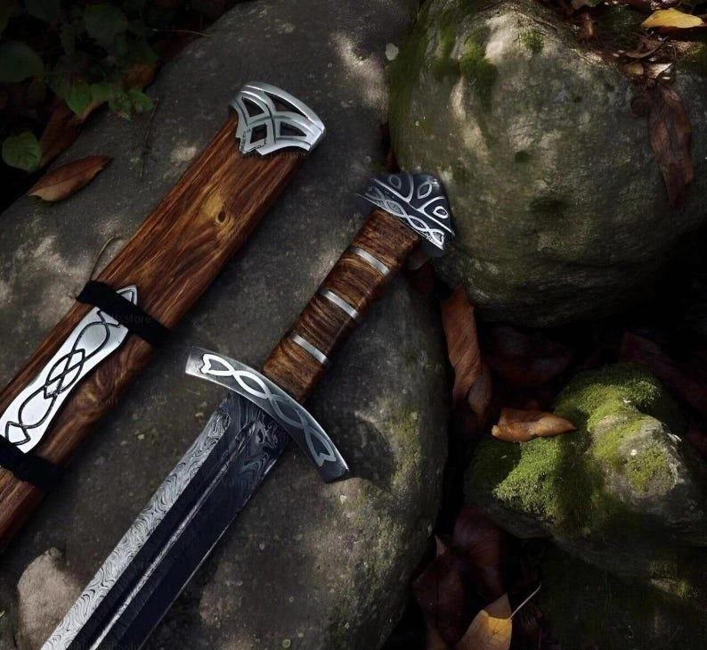 Hand-Forged Damascus Viking Sword: Norse Medieval Decor with Scabbard - Image 3