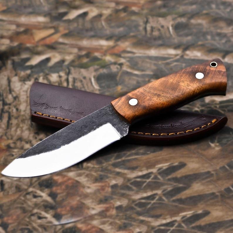 Hand-Forged Carbon Steel Viking Sword: 34" Collectible with Rosewood Handle - Image 6