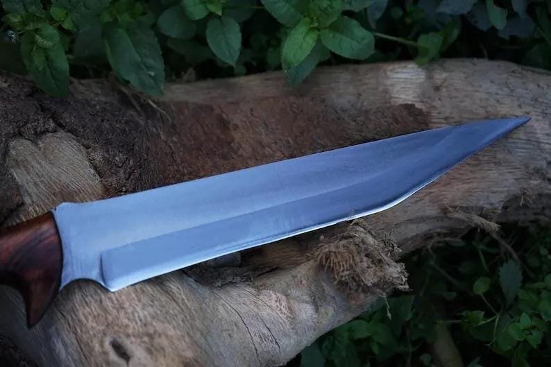 Hand-Forged Carbon Steel Machete: Rosewood Handle, Bushcraft Knife - Image 3