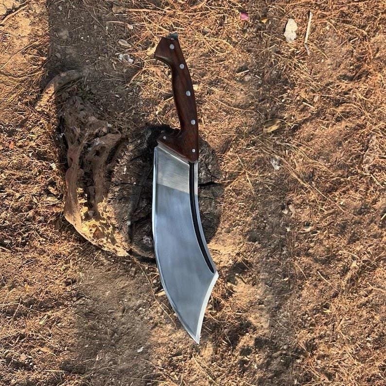 Hand-Forged J2 Steel Cleaver Knife: Rosewood Handle, Wooden Scabbard - Image 4
