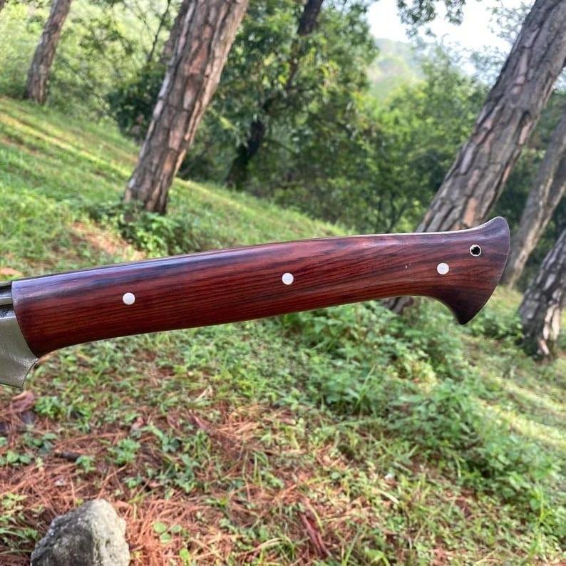 Hand-Forged Carbon Steel Sword: 26" Rosewood Handle, Collectible - Image 3