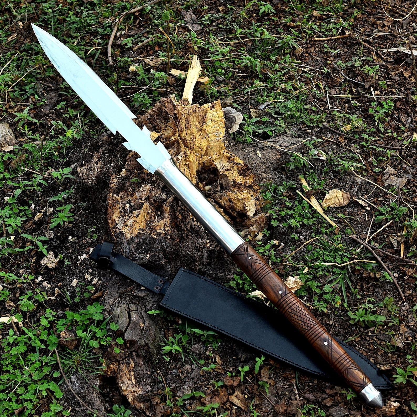 36″ Handmade Carbon Steel Spear – Full Tang with Sheath & Hand-Carved Pommel | Decorative Collectable Gift