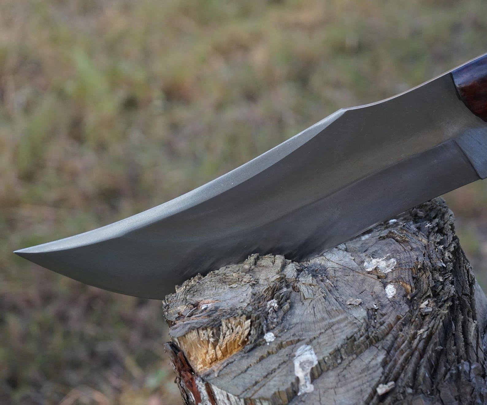 Hand-Forged Carbon Steel Bowie Knife: Collectible Rosewood Handle, Leather Sheath - Image 7