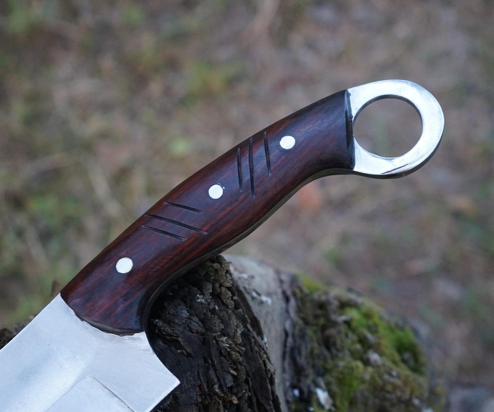 Hand-Forged Carbon Steel Bowie Knife: Collectible Rosewood Handle, Leather Sheath - Image 5