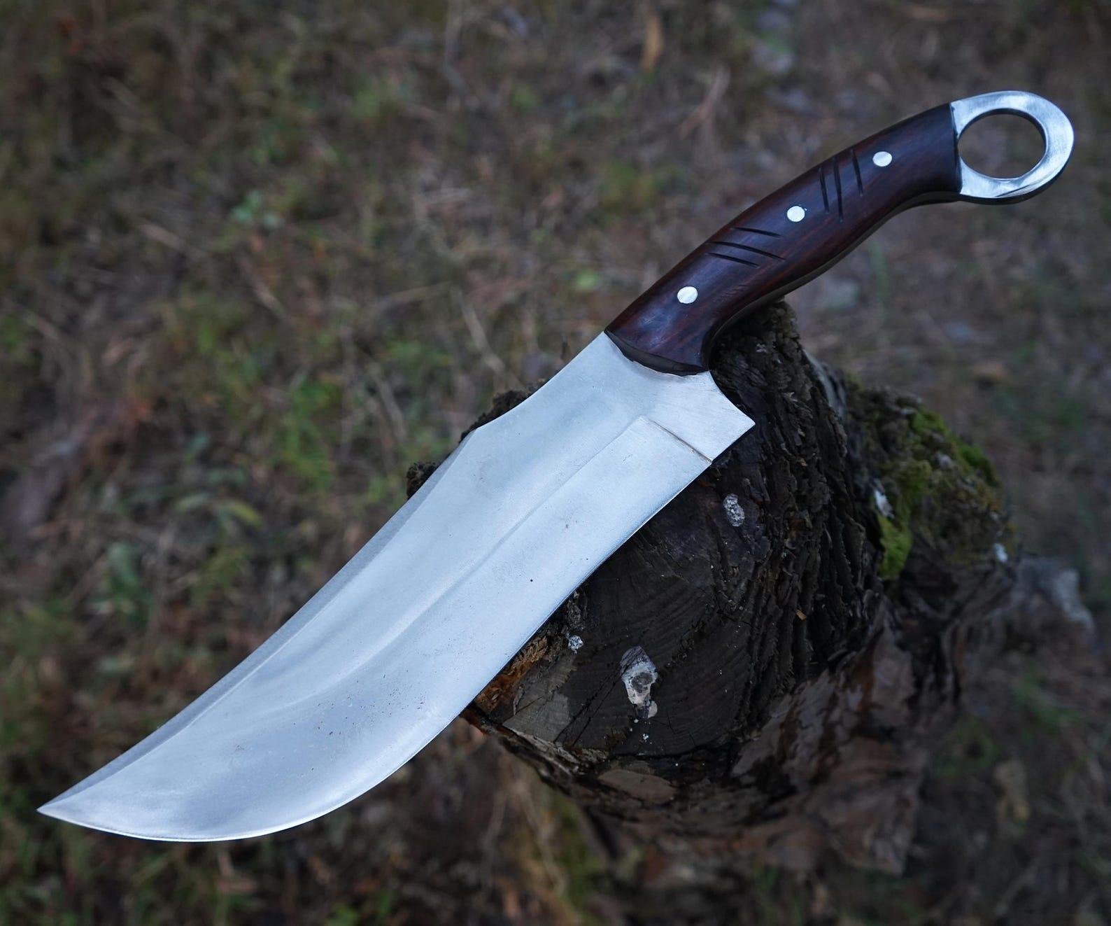 Hand-Forged Carbon Steel Bowie Knife: Collectible Rosewood Handle, Leather Sheath - Image 2