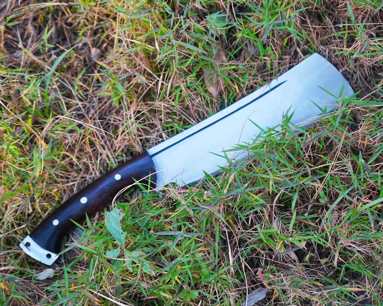 Hand-Forged Spring Steel Machete Knife | Full Tang-Leather Sheath - Image 4