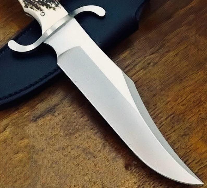 Hand Forged 1095 High Carbon Steel Bowie Knife: Deer Horn Handle, Leather Sheath - Image 2