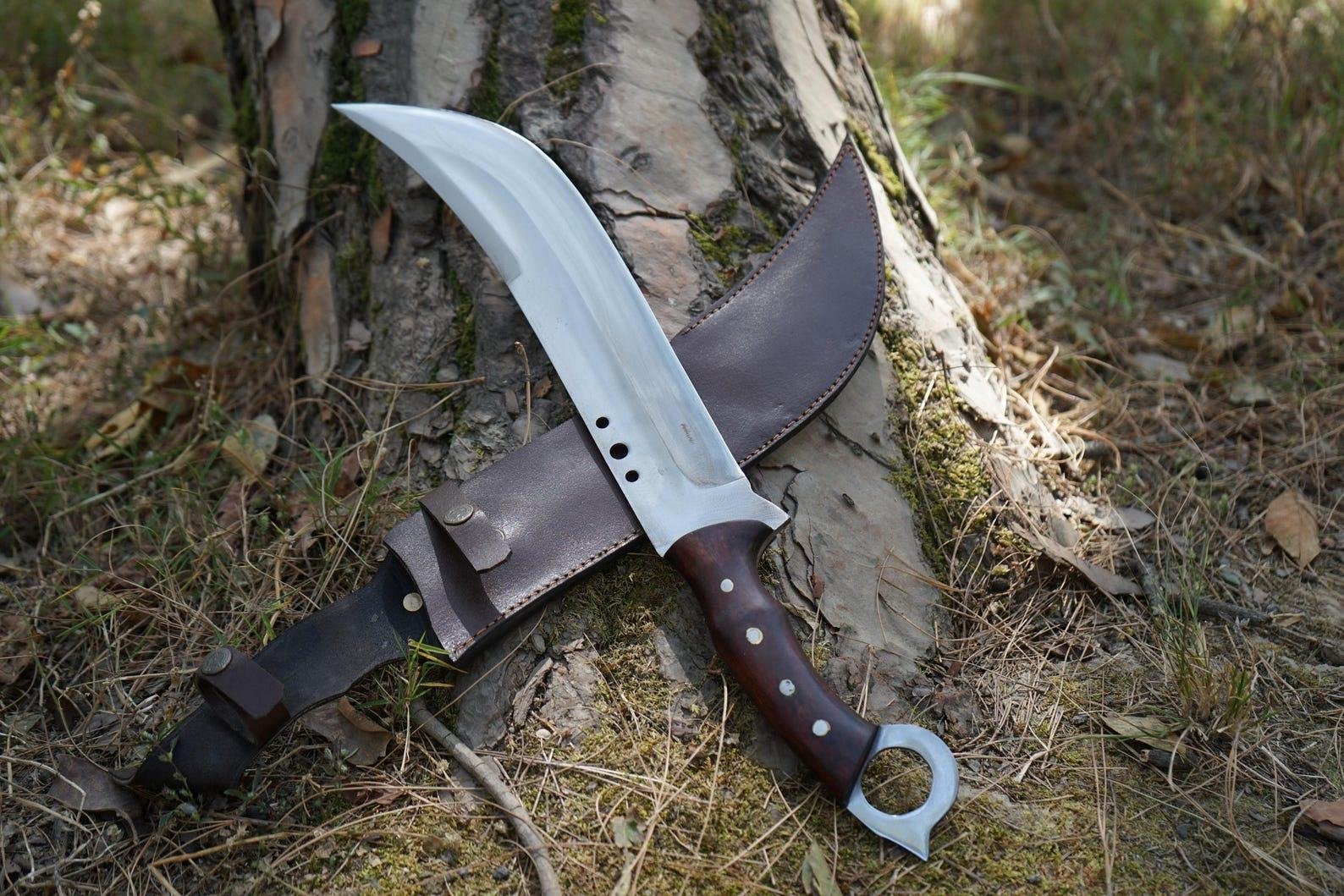 Forged 5160 Steel Bowie Knife: Rosewood Handle w/Sheath - Image 2