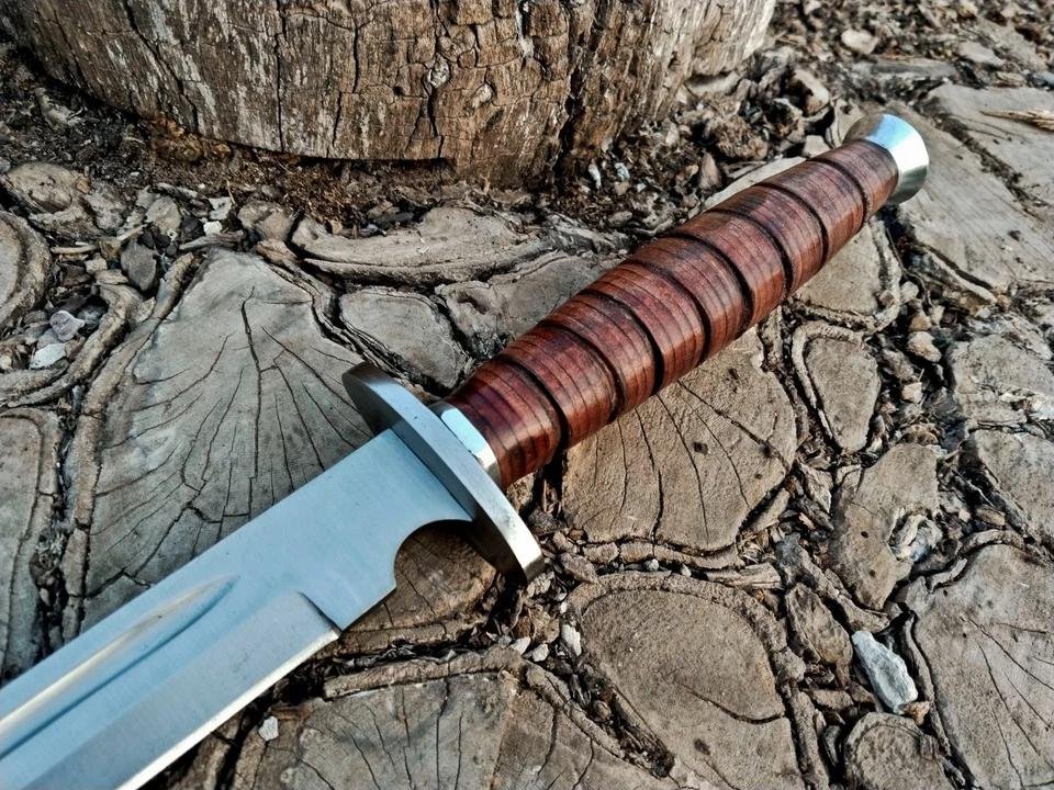 Hand-Forged 28-Inch D2 Steel Hunting Sword | Functional Long Blade for Outdoor Use - Image 7