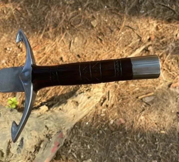 Hand-Forged Carbon Steel Sword | 36" Full Tang Rosewood Handle Blade - Image 4