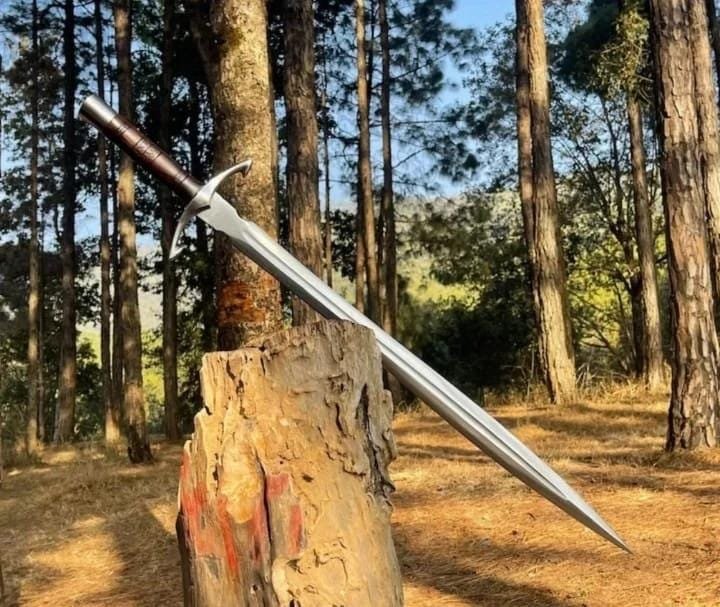 Hand-Forged Carbon Steel Sword | 36" Full Tang Rosewood Handle Blade - Image 2