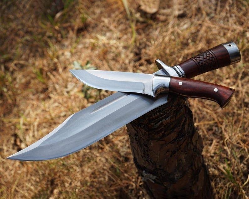 Hand-forged Bowie Knife Set: High Carbon Steel Blade, Rosewood Handle & Leather Sheath