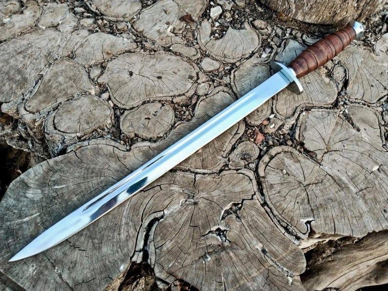 Hand-Forged 22-Inch D2 Steel Hunting Sword | Functional Long Blade for Outdoor Use
