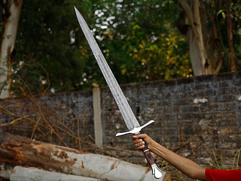 Damascus Viking Sword – Hand Forged Medieval Longsword - Image 3