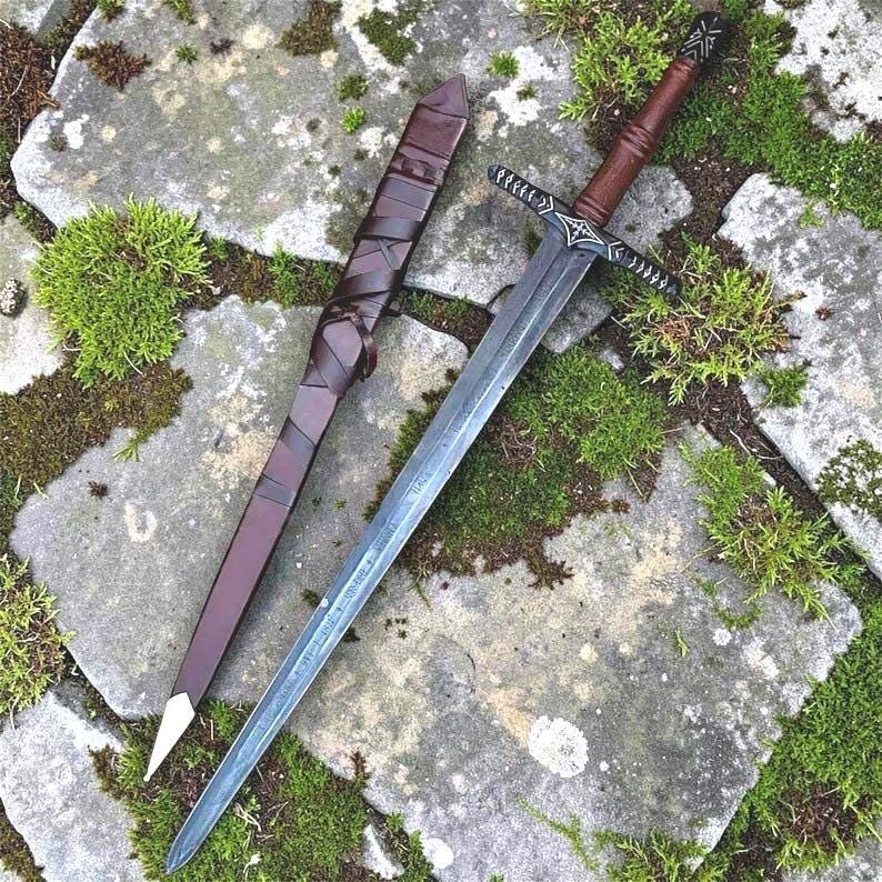 Hand-Forged Norse Longsword, Carbon Steel Medieval Collector Sword, Leather Scabbard, Gift for Him