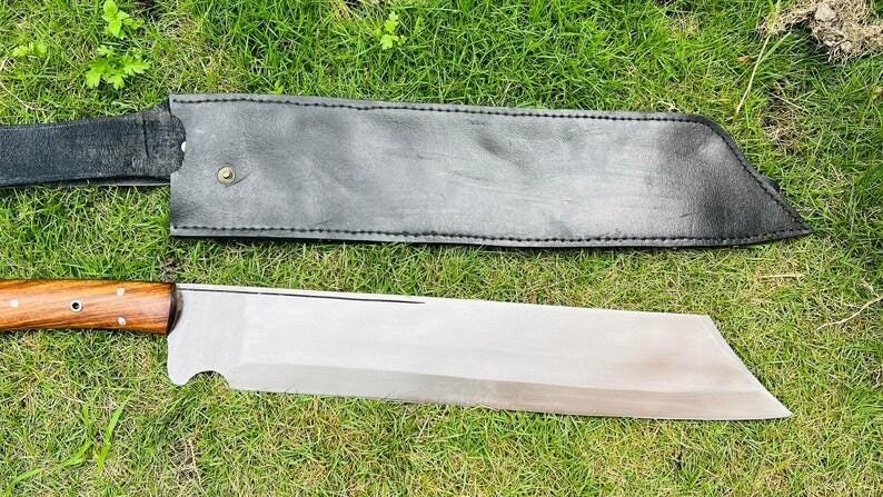 Hand-Forged Viking Long Sword: 5160 Steel Blade W/Rosewood Handle - Image 6