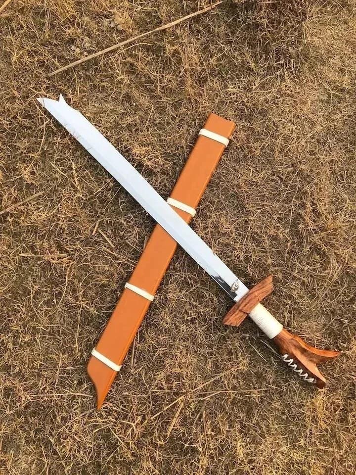 Hand-Forged Kampilan Sword, Filipino Historical Blade, Carbon Steel Full Tang, Collector Sword with Scabbard - Image 5